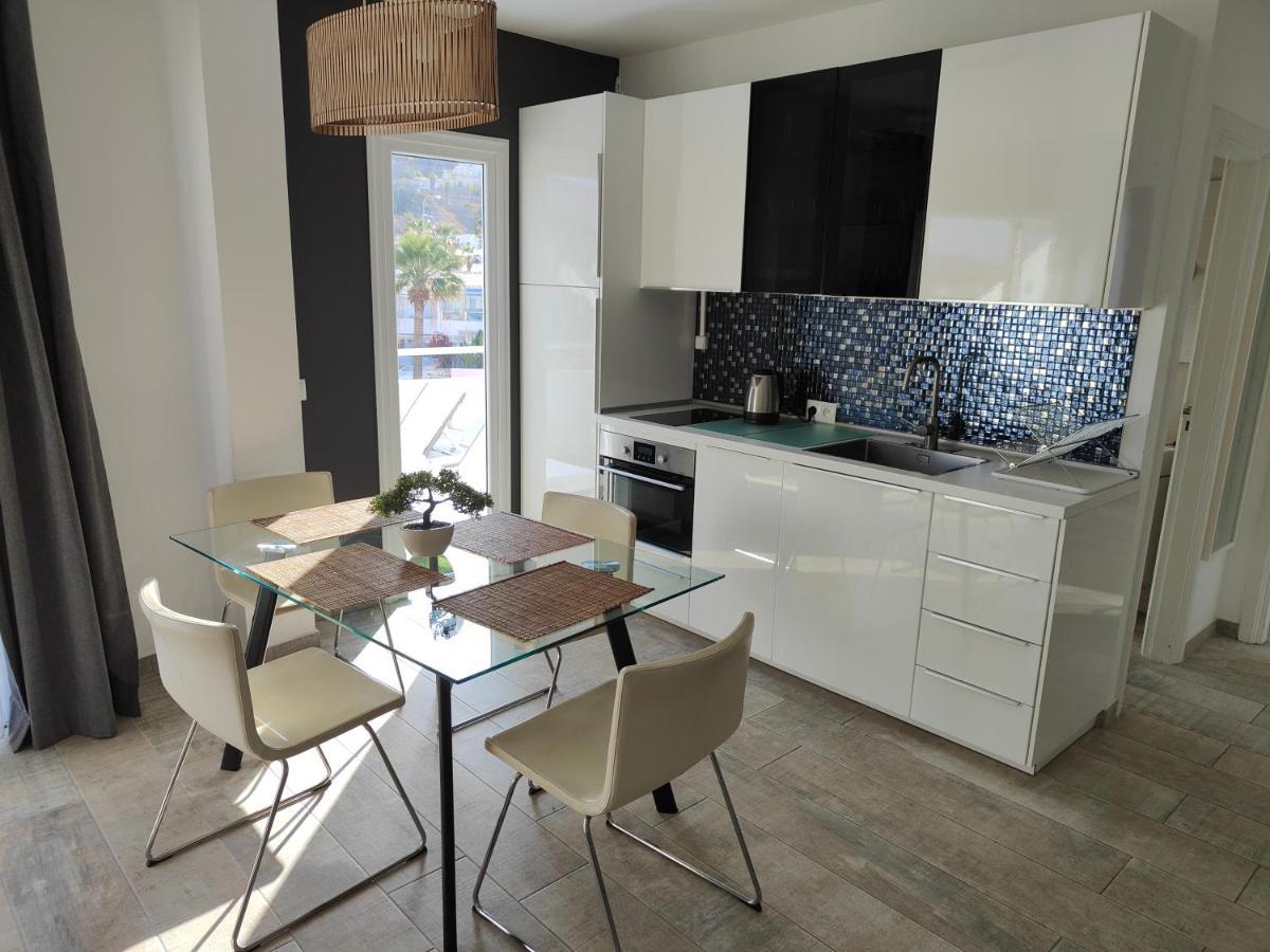 אדחה Malibu Park Apartments Sol מראה חיצוני תמונה