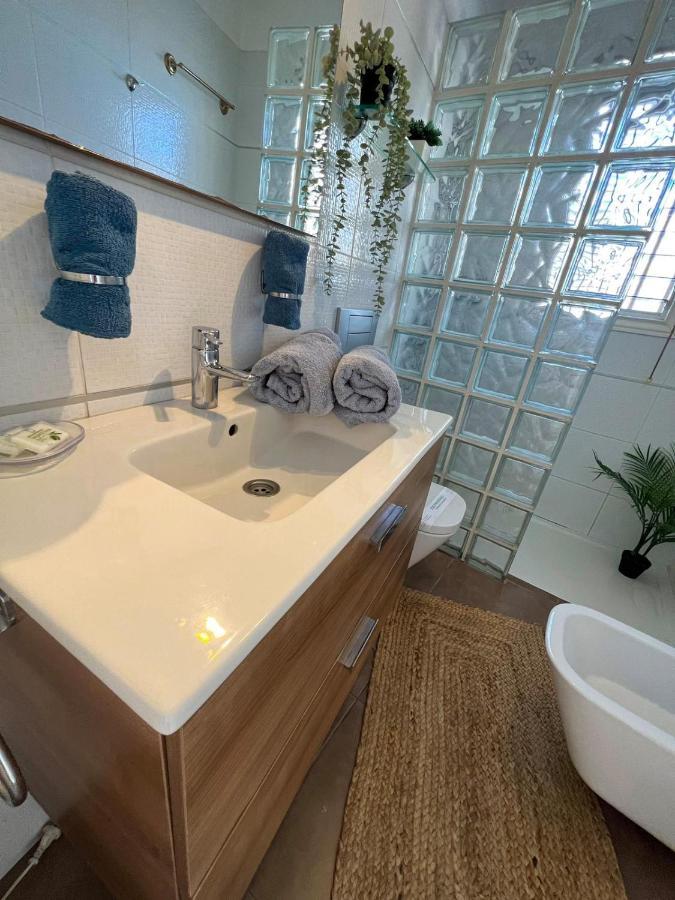 אדחה Malibu Park Apartments Sol מראה חיצוני תמונה