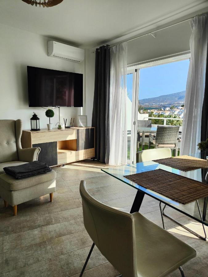 אדחה Malibu Park Apartments Sol מראה חיצוני תמונה