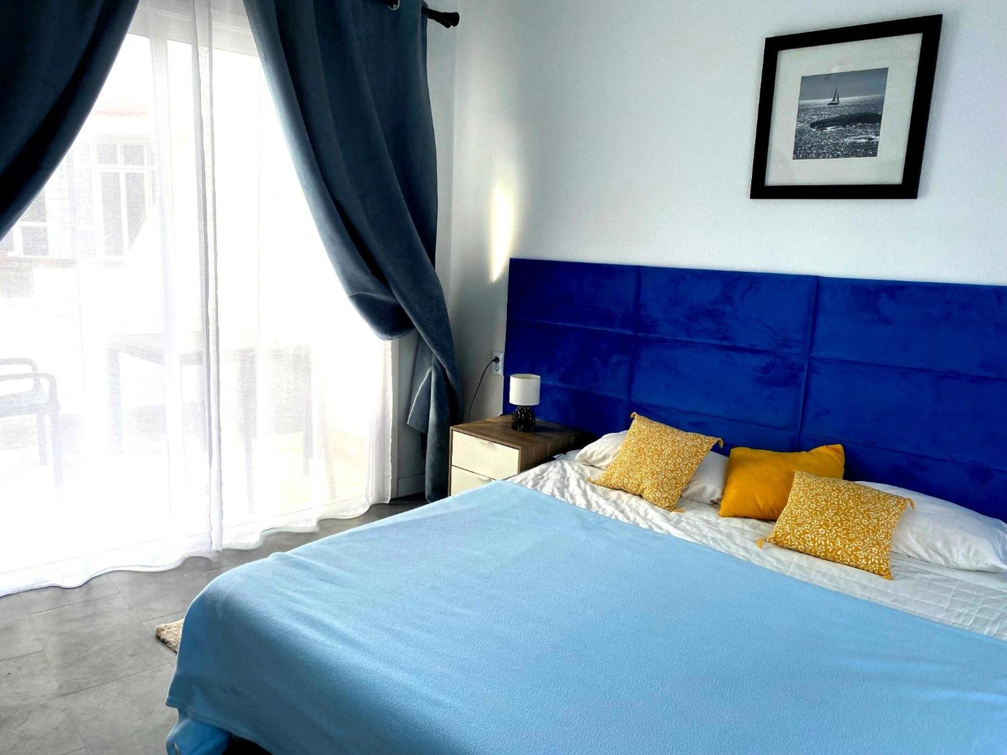 אדחה Malibu Park Apartments Sol מראה חיצוני תמונה