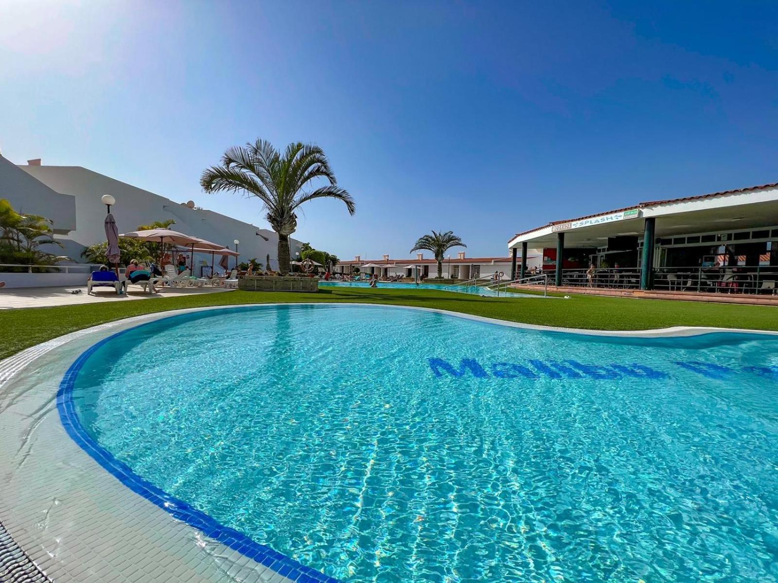 אדחה Malibu Park Apartments Sol מראה חיצוני תמונה